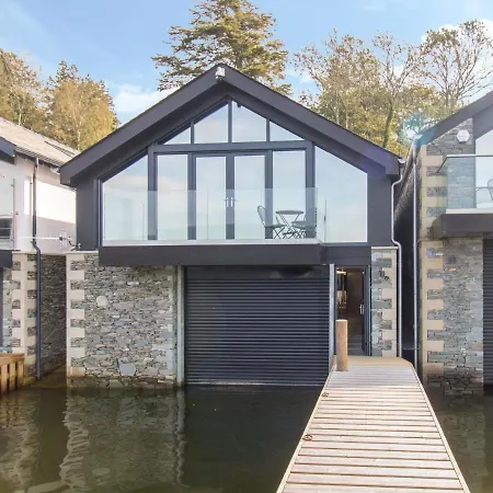 Boathouse On The Holiday home Windermere